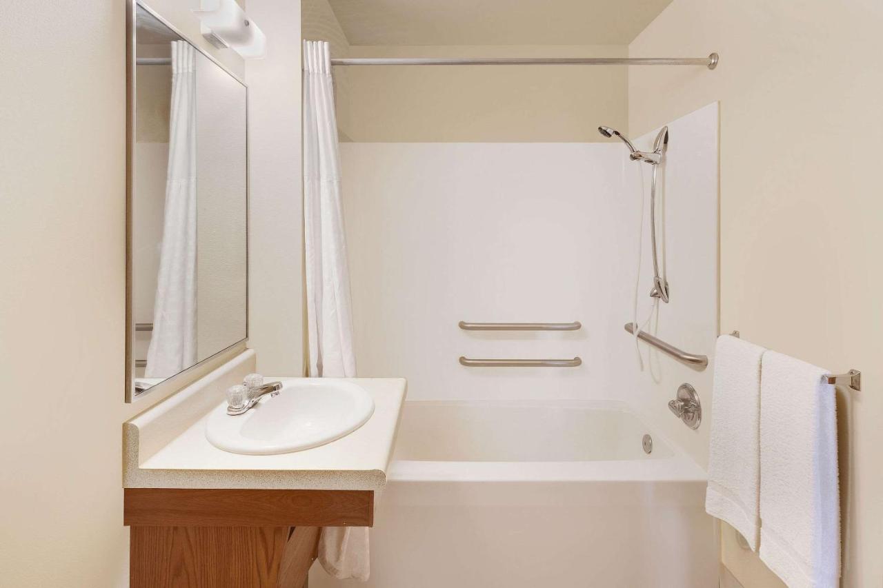 Woodspring Suites קאונסיל בלאפס מראה חיצוני תמונה