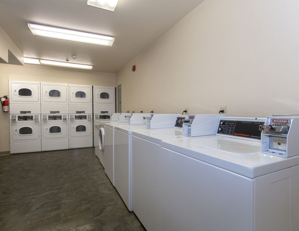 Woodspring Suites קאונסיל בלאפס מראה חיצוני תמונה